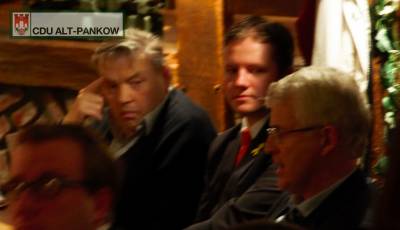 Vorsitzender Manfred Mller (SU) und Patrick D. Albertsmeyer (Alt-Pankow)